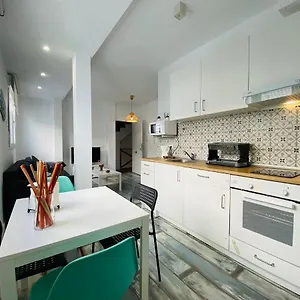 Bonito En 2º Linea De Playa & Parking Apartamento