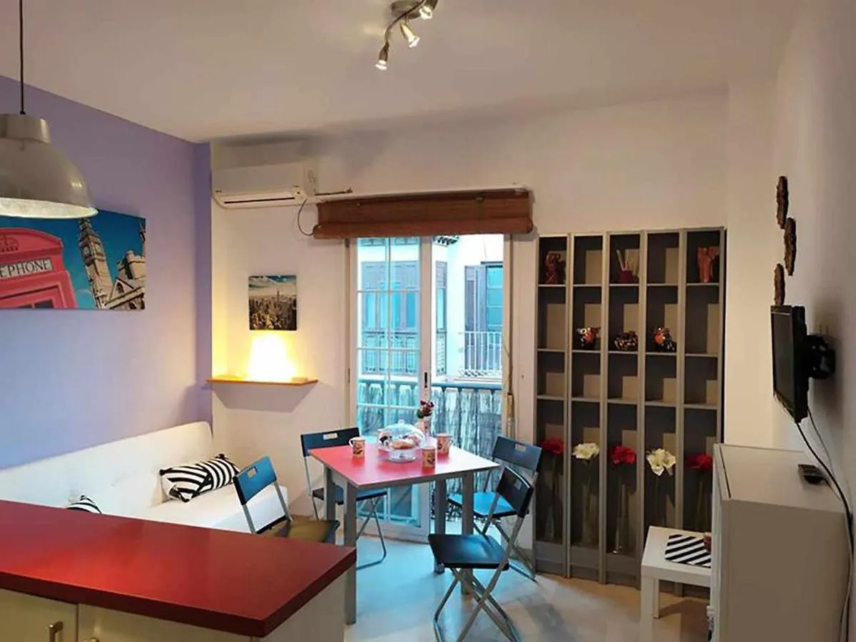 Apartamento Malaga Refinos España